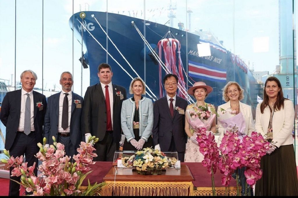Η Maran Gas παρέλαβε δύο νεότευκτα LNG Carriers