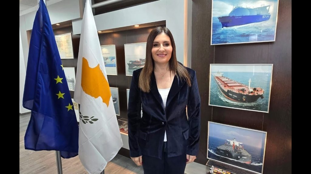 Γιορτινές ευχές στους Ναυτικούς μας από την Υφυπουργό Ναυτιλίας κα. Μαρίνα Χατζηνανώλη (video)