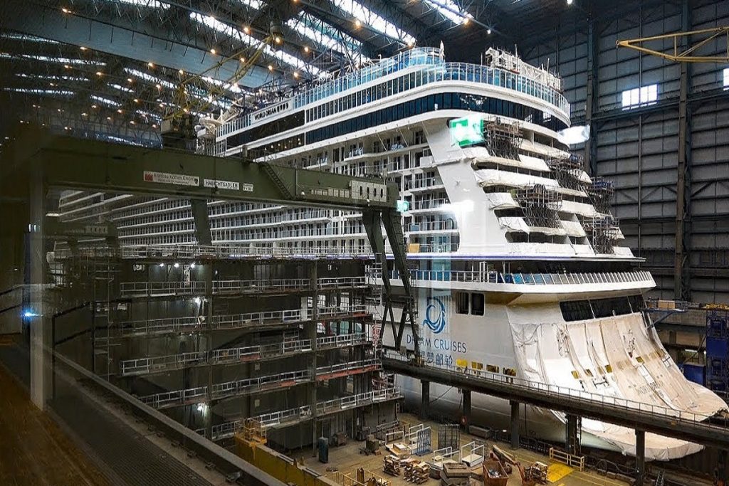 Χρεοκόπησε η εταιρεία κατασκευής κρουαζιερόπλοιων στην Γερμανία MV Werften