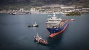 megalutero-ploio-anupswshs-megalwn-varwn