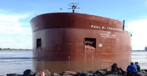 megalutero_fortigo_ploio_limnes_amerikis_3