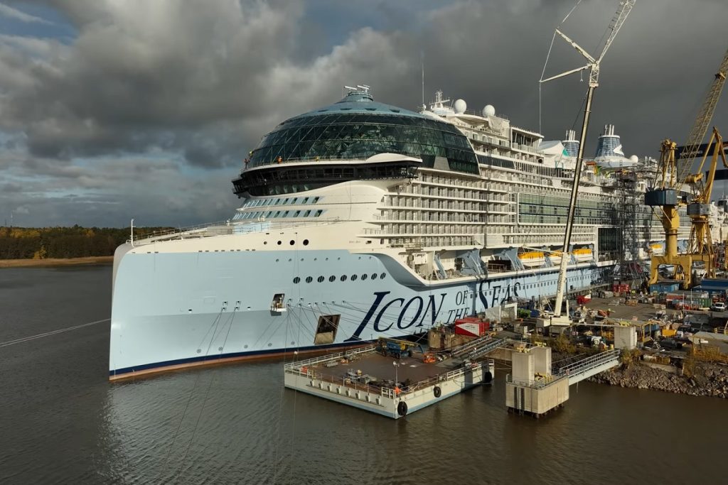 Έτοιμο να «ντεμπουτάρει» το μεγαλύτερο κρουαζιερόπλοιο της ιστορίας! (video)