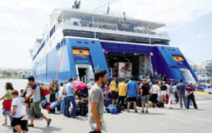 meiwsh-30-25-tis-epibatikis-k-emporeumatikis-kinisis