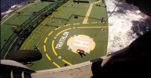 metafora_astheni_tanker_