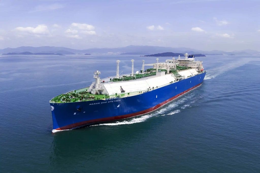 Αλλάζουν πορεία τα πλοία μεταφοράς LNG πλέοντας από την Κίνα στην Ευρώπη