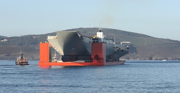 metafora_polemikou_ploiou_me_t_blue_marlin2