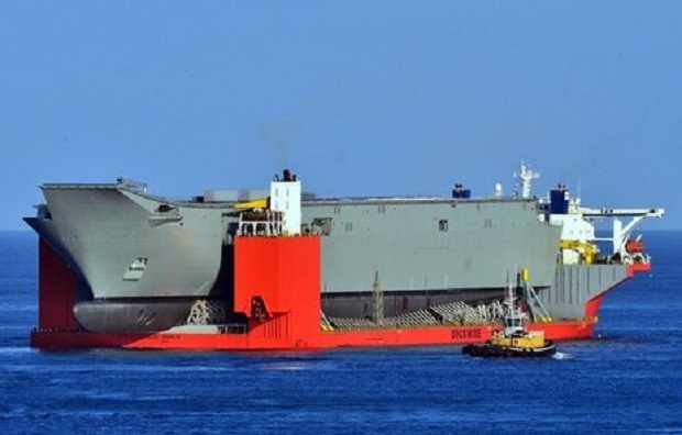 metafora_polemikou_ploiou_me_t_blue_marlin3