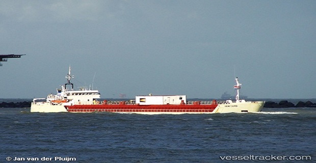 methusmenos_ploiarxos