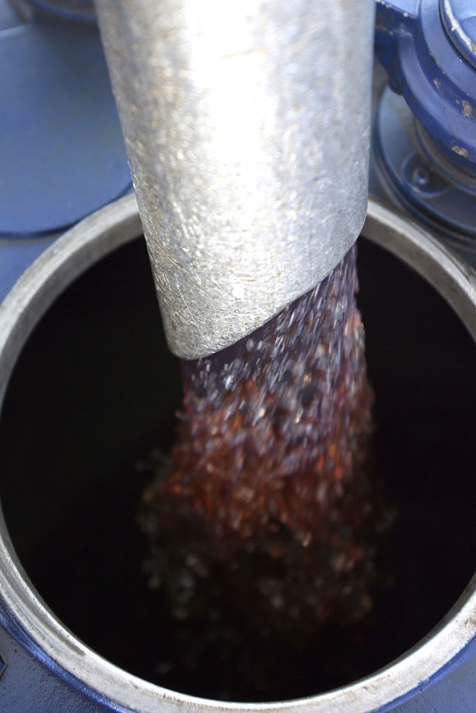 Υποχρέωση εφοδιασμού με σύστημα αυτόματης αναγνώρισης των πλωτών εφοδιαστικών μέσων