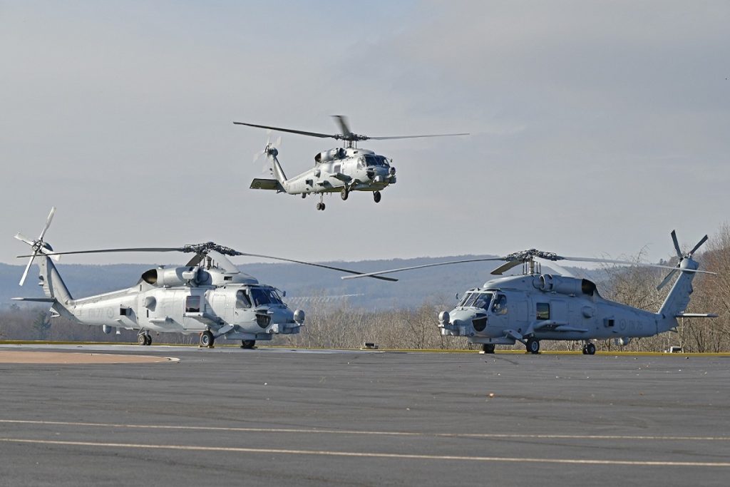 Ελικόπτερα MH-60 Romeo: Οι νέοι «κυνηγοί» υποβρυχίων του Πολεμικού Ναυτικού