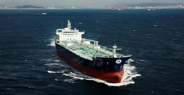 Οι εφοπλιστές που επιμένουν να στηρίζουν την ελληνική σημαία