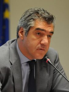 molis-9-apo-ta30-limania-exuphretoun-tin-krouaziera