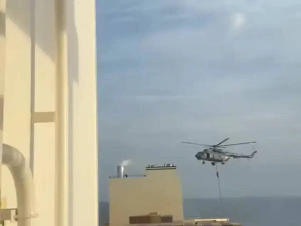 Απελευθέρωση επτά ναυτικών του πλοίου MSC Aries που είχε κατασχεθεί από τους Φρουρούς της Επανάστασης