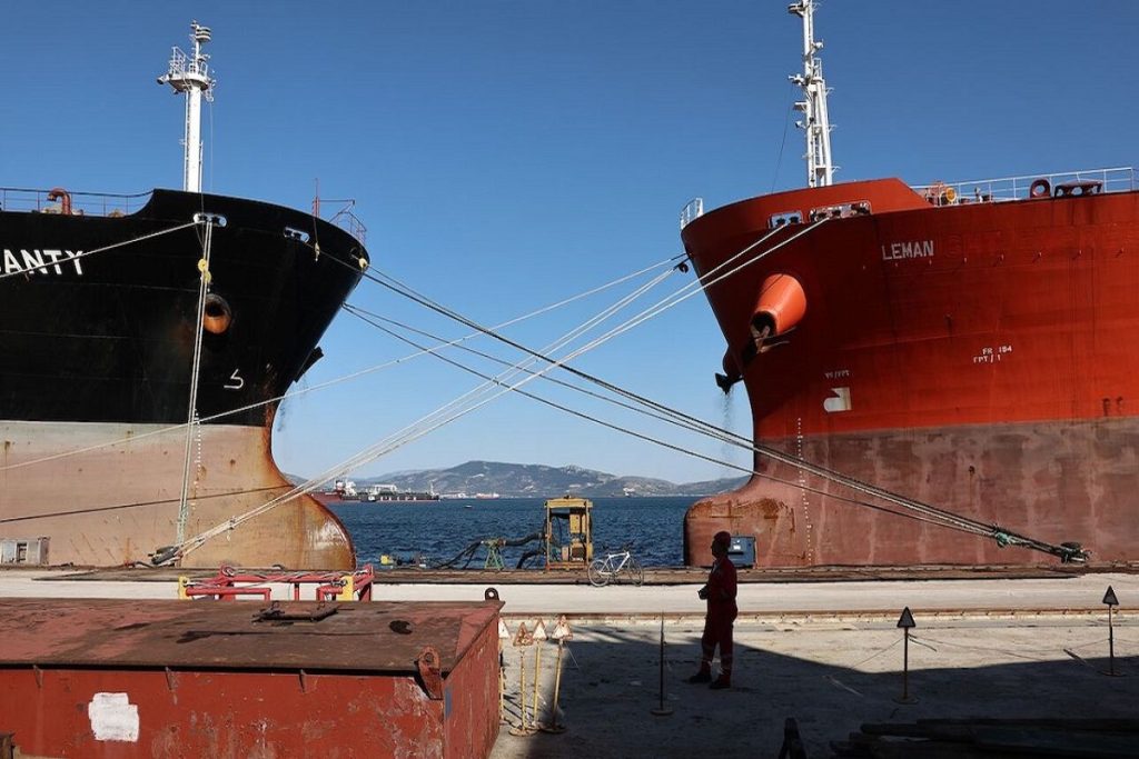 Ναυπηγεία Ελευσίνας: 700 εργαζόμενοι επισκεύασαν 22 πλοία στους 6 πρώτους μήνες λειτουργίας