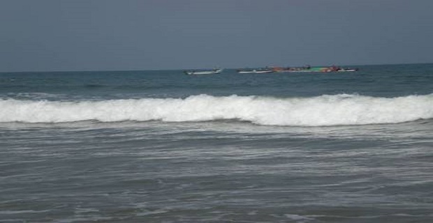 nauageio_alieutikou_me_nekrous_kai_agnooumenous