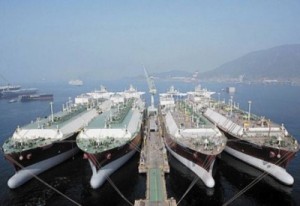 Ναυλομεσίτες: Επικριτικοί για την κυβέρνηση