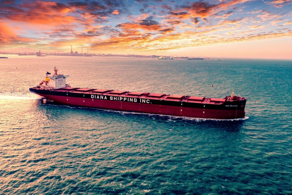 Η Diana Shipping έκλεισε συμφωνία για την χρονοναύλωση ενός φορτηγού πλοίου cape size