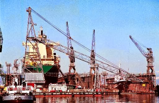 Ναυπηγεία Σκαραμαγκά: Επαληθεύονται τα διαλυτικά σχέδια κυβέρνησης - ΕΕ Ναυπηγεία Σκαραμαγκά: Επαληθεύονται τα διαλυτικά σχέδια κυβέρνησης - ΕΕ