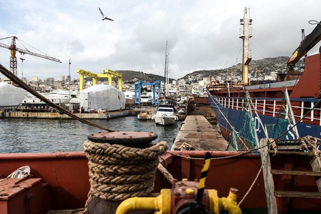 Τραυματισμός ναυτικού στο Πέραμα