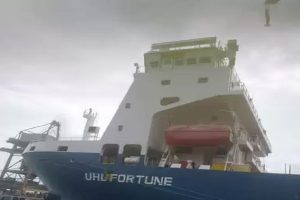 nautikos_pethane_se_ploio_metaforas_varewn_fortiwn