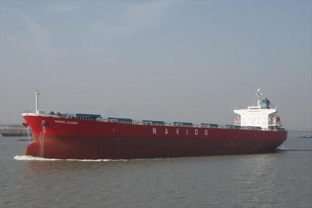 Η ZIM ναύλωσε 13 πλοία μεταφοράς κοντέινερ της Navios Maritime Partners