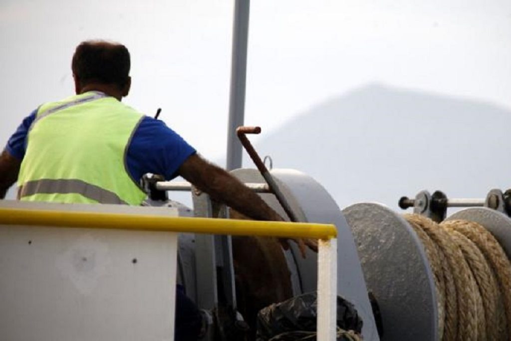 Καταγγελία για τα εξαντλητικά ωράρια των ναυτεργατών από τη ναυτιλιακή εταιρεία «LENANTE FERRIES GROUP»