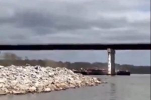 nea_proskroush_se_gefyra