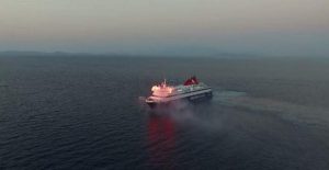 CREATOR: gd-jpeg v1.0 (using IJG JPEG v62), quality = 65