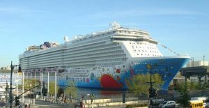 norwegian_cruise_line_breakaway_