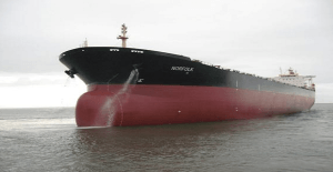 oi_ellhnes_paraggelmoun_fortiga_ploia_