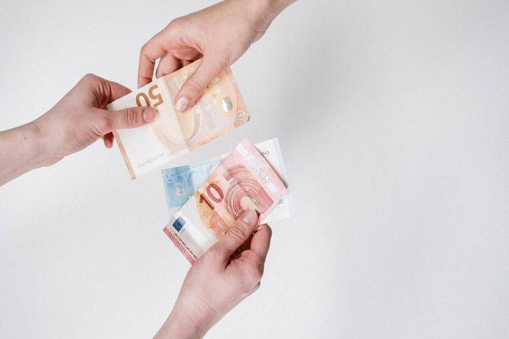 Οικονομική ενίσχυση σε άνεργους ναυτικούς για τις εορτές του Πάσχα και των Χριστουγέννων του έτους 2022