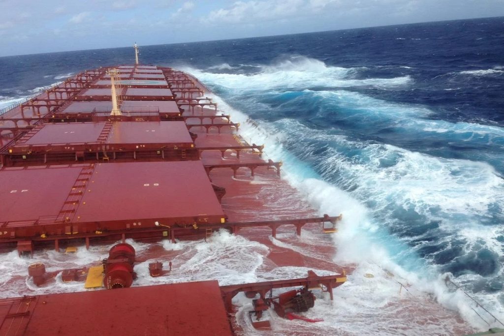 Πόσο βάθος έχουν οι ωκεανοί και οι θάλασσες και που παρατηρείται το μεγαλύτερο βάθος;