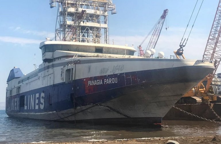 Στην Τουρκία για διάλυση το «Παναγία Πάρου» [φωτο]