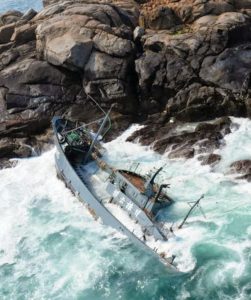 panw-apo-70-agnooumenoi-se-nauagio-3-alieytikwn-sti-notia-kina