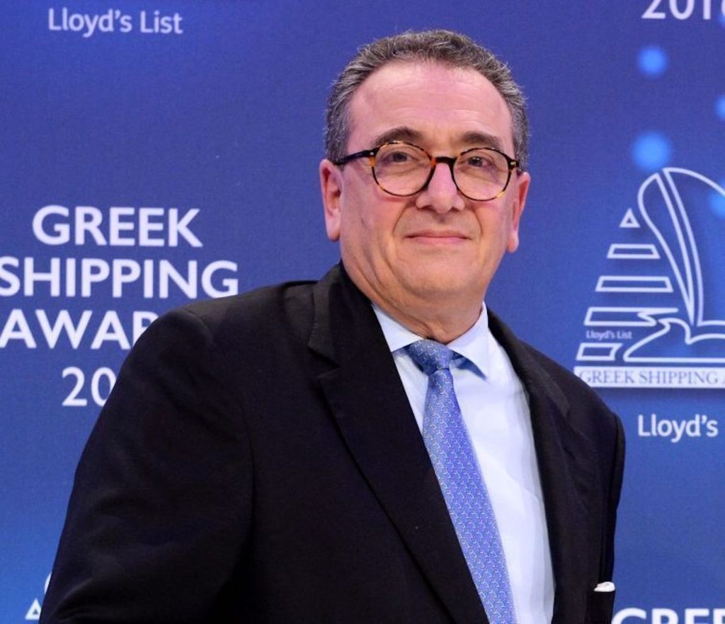 Συνέντευξη Γ. Πατέρας: «Τα χρήματα που κερδίζουμε στην ζωή είναι δανεικά και πρέπει να τα επιστρέφουμε στην κοινωνία και στους ανθρώπους του μόχθου»