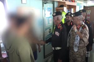 peirateia_emporikou_ploiou