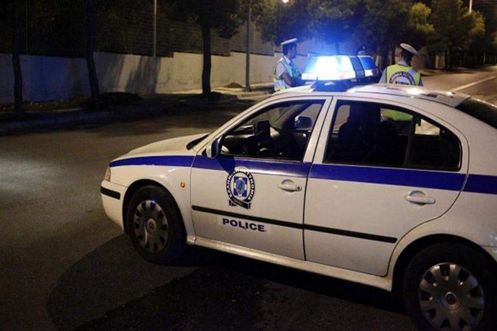 Σοκ στη Βούλα: Εφοπλιστής εντοπίστηκε νεκρός στο σπίτι του