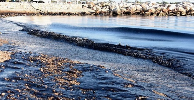 Όμιλος Σπανόπουλου: Συνεχίζονται με εντατικό ρυθμό οι εργασίες αντιμετώπισης της πετρελαιοκηλίδας του Δ/Ξ «Αγία Ζώνη ΙΙ»