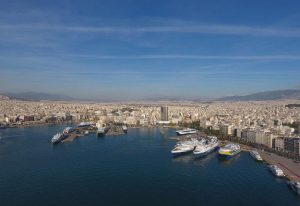 piraeus-limani-scaled