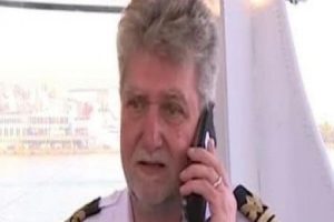 piraias_ploiarxos_5xroni_2