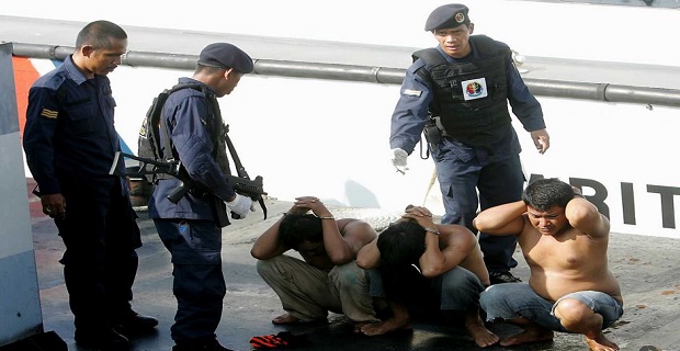 Δεύτερη πειρατική απόπειρα σε τάνκερ στην Μαλαισία σε 2 μέρες Δεύτερη πειρατική απόπειρα σε τάνκερ στην Μαλαισία σε 2 μέρες