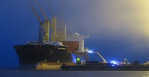 pirkagia_se_mixanostasio_ploiou_