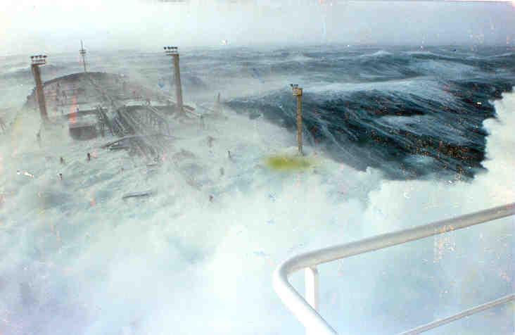 Συνάδελφοι, τώρα με το δώρο Χριστουγέννων σωθήκαμε...