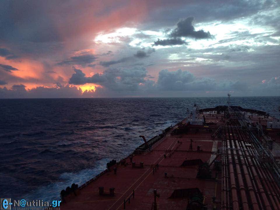 pontoporos_nautilia_deksamenoploio