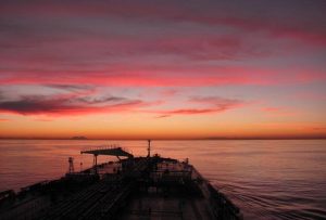 pontoporos_nautilia_meiwsi_trapezikwn_daneiwn_