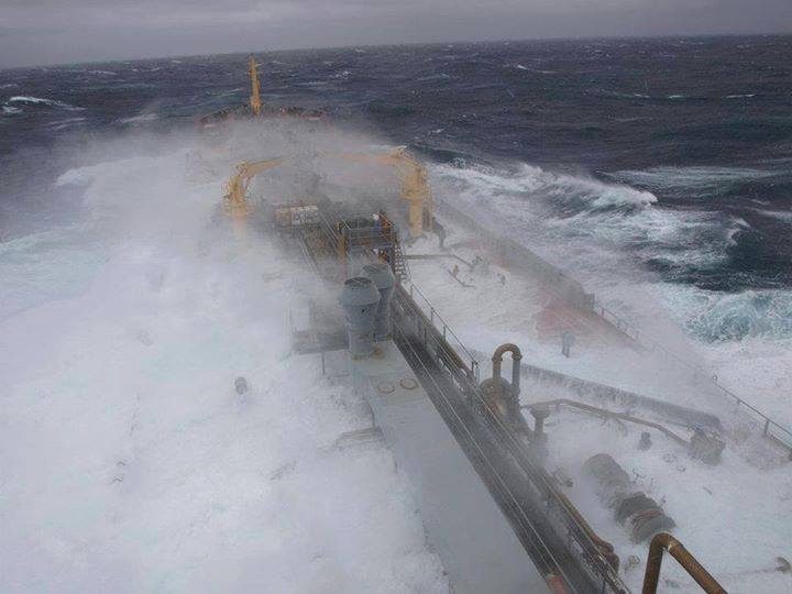 pontoporos_nautilia_waves_