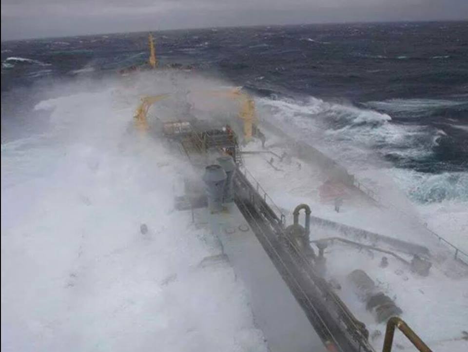 pontoporos_nautilia_waves_