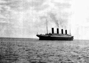 poulhthike_1_ekat_eurw_to_violi_tou_titanikou