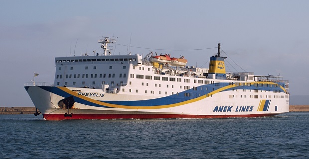 Πρόσκρουση του «Πρέβελης» στον προβλήτα λιμένα ν. Κάσου