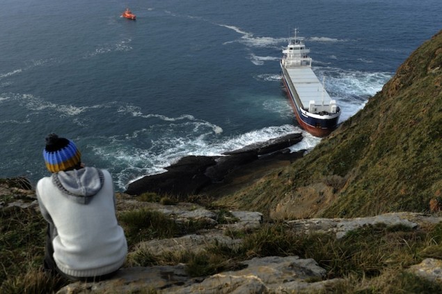 Η προσάραξη του M/V Beaumont στην Ισπανία [φωτο]